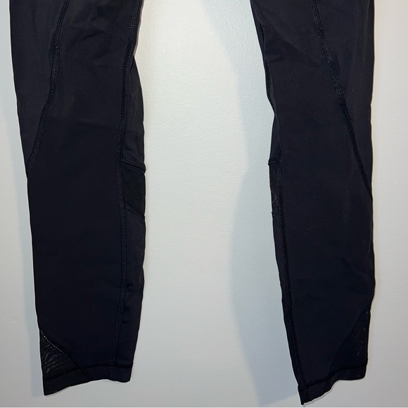 LuluLemon Inspire Tight II (Mesh) - Picture 6 of 11